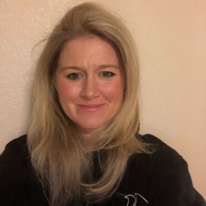 Meet your Posher, Courtney